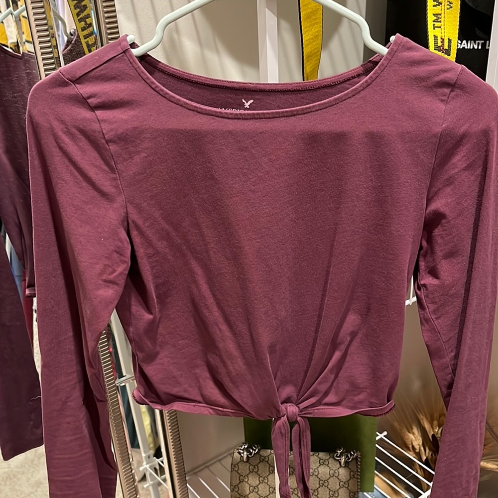 American Eagle tie front top